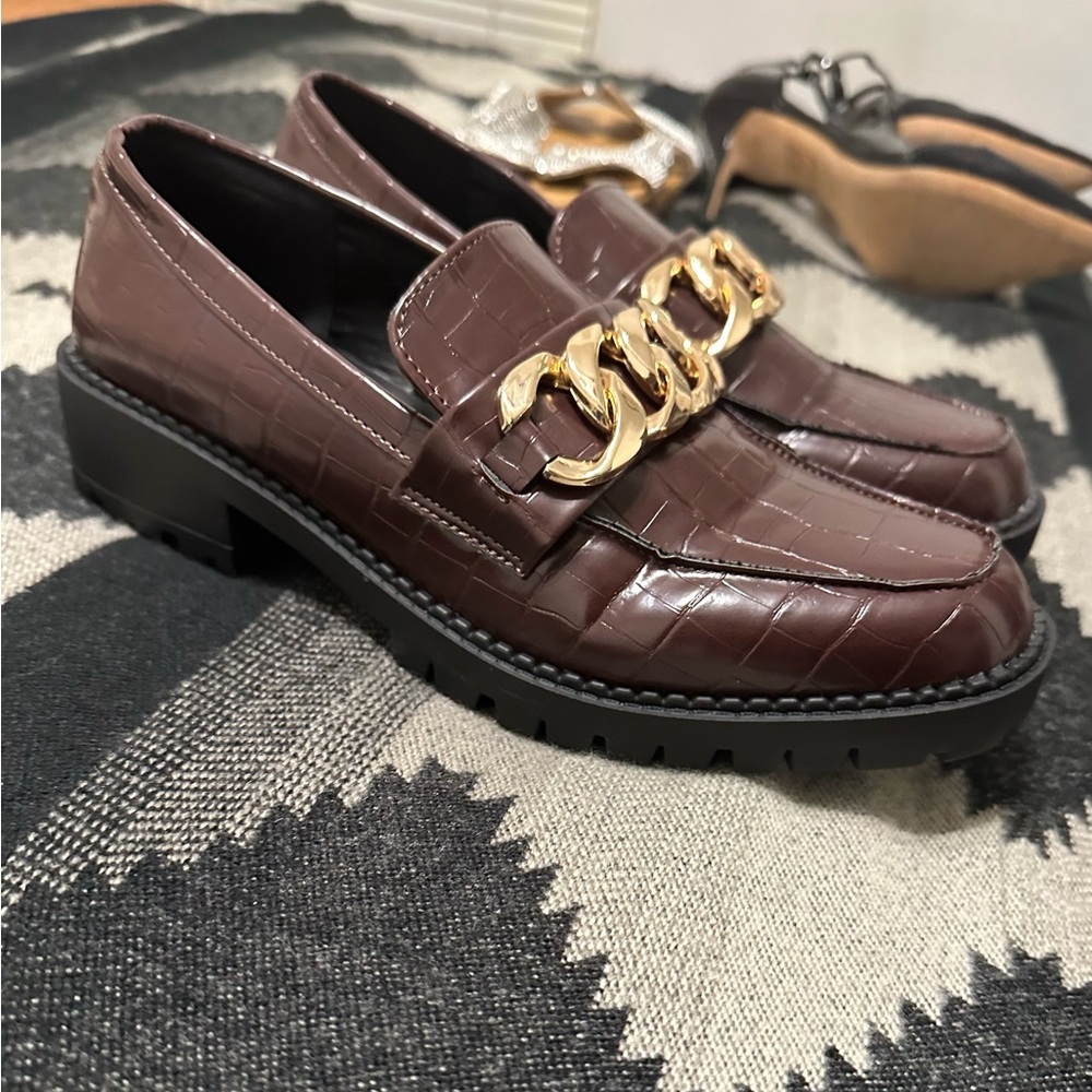 Primark Brown and Gold Flats with Modern Chain Detail